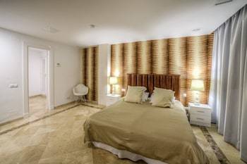 Banus Beach Apartments