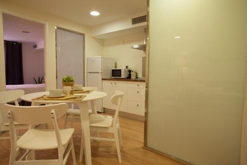 Apartments Ol� - Albareda 24