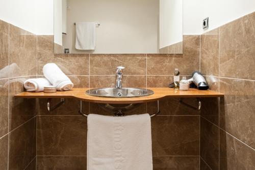 Apartments Ol� - Albareda 24