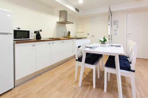 Apartments Ol� - Albareda 24