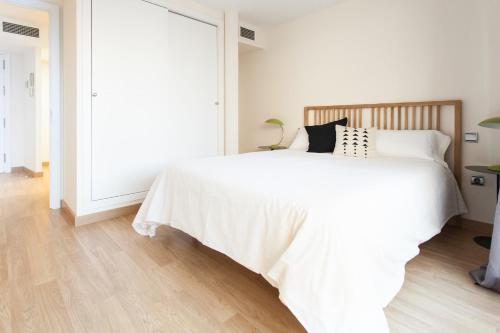 Apartments Ol� - Albareda 24