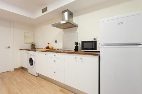 Apartments Ol� - Albareda 24