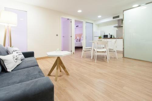 Apartments Ol� - Albareda 24