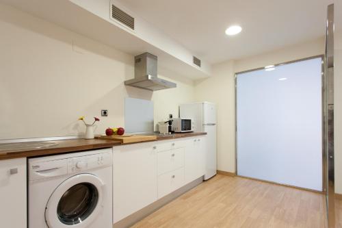 Apartments Ol� - Albareda 24