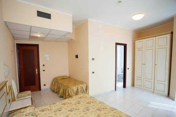 Hotel Alexander Palace