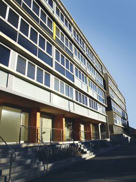 Hotel Oaks Precinct (formerly Gallery)