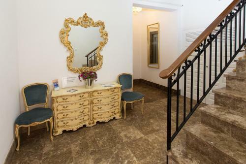 Apartamentos Sof�a Playa Ibiza