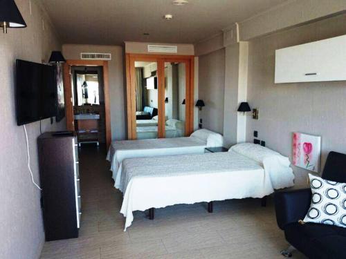 Lodge Hostal Playa Mazagon (el Remo)