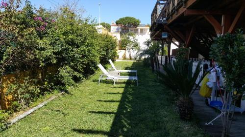 Lodge Hostal Playa Mazagon (el Remo)