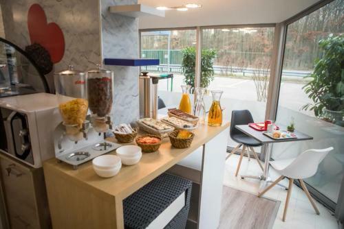 Hotel H�te H�tel Rouen Cl�on