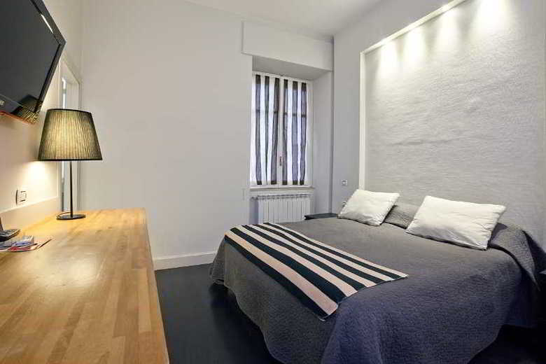 Sorrento Apartments
