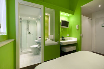 Sorrento Apartments