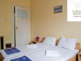 Hostal Galiani Hostel