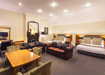 Clarion Hotel City Park Grand