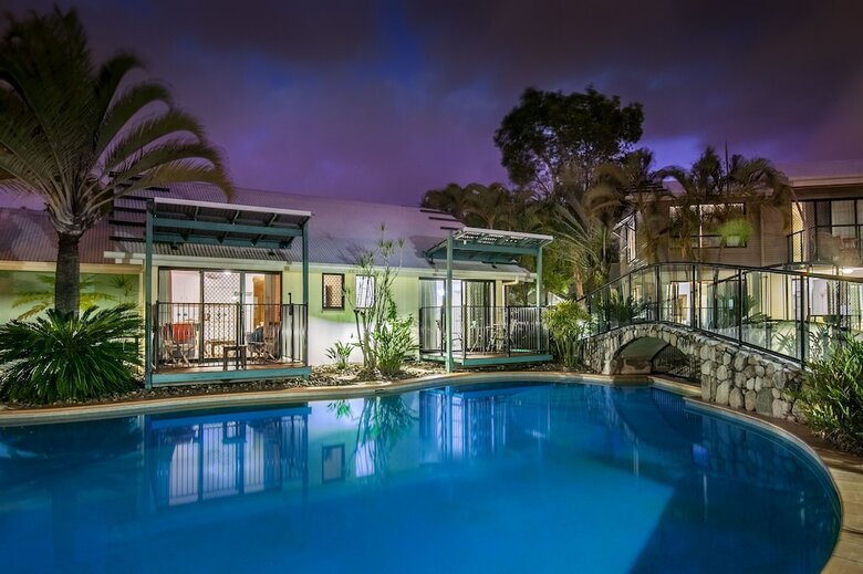 Hotel Quality Suites Ivory Palms