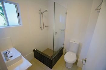 Hotel Rendezvousreefresortclarioncollection( Dpl  85117)
