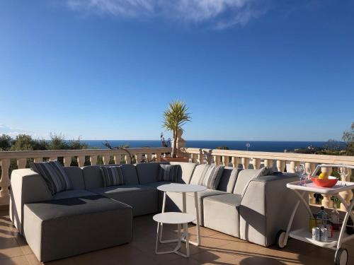Villa Lirios