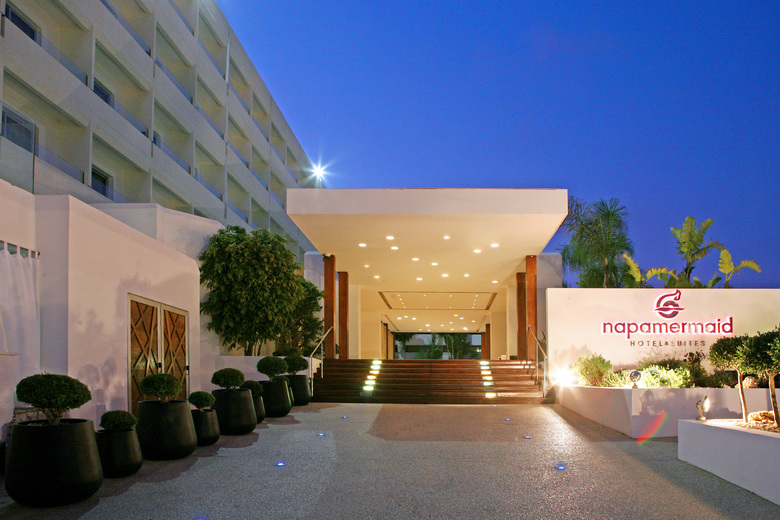 Napa Mermaid Hotel & Suites