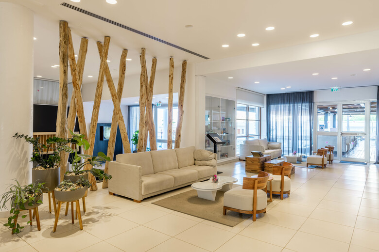 Napa Mermaid Hotel & Suites