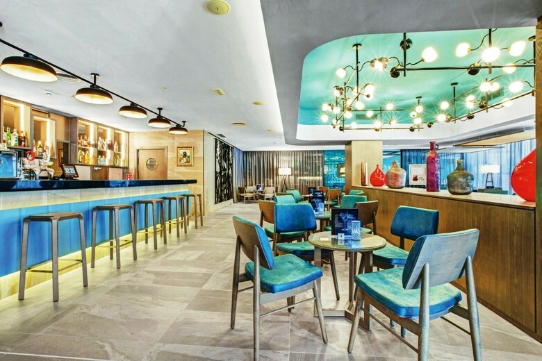 Hotel Riu Festival