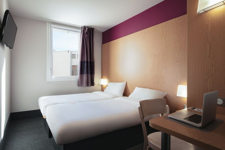 Hotel B&B H�tel Bordeaux B�gles Centre Terres Neuves