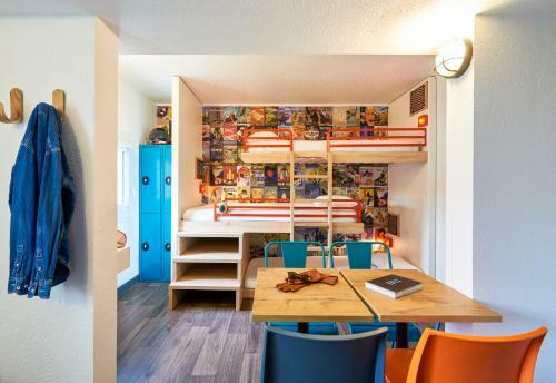 Hotelf1 Antibes Sophia Antipolis