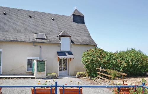 Holiday Home Terrasson K-570