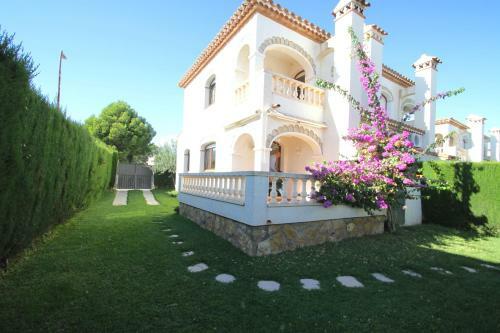 Pino Alto Holiday Homes Masia 2