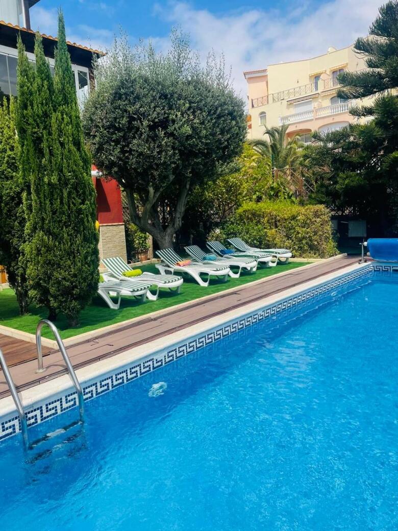 Villa Bougainvillea