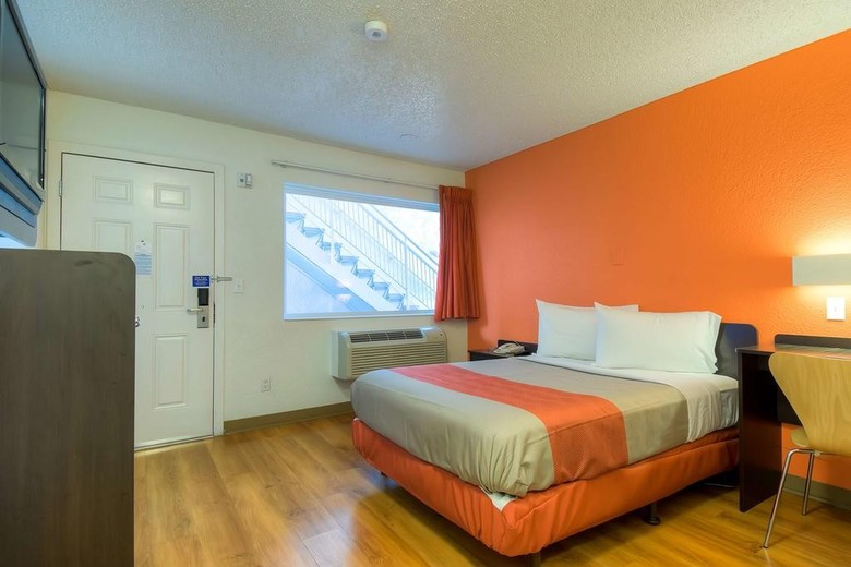 Hotel Motel 6 Las Vegas Tropicana