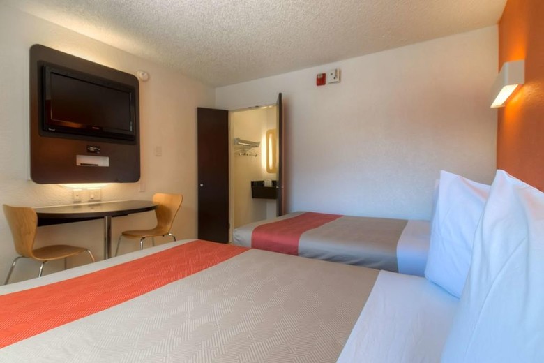 Hotel Motel 6 Las Vegas Tropicana
