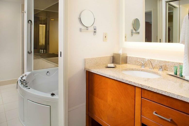 Hotel Hilton Suites Atlanta Perimeter