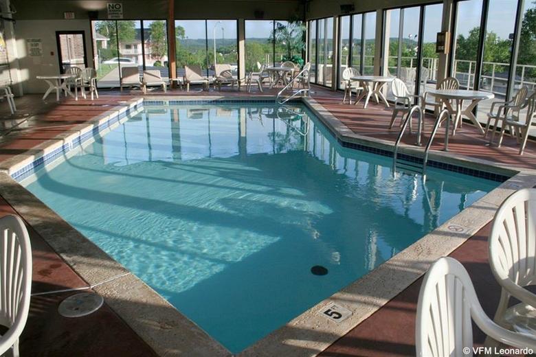 Grand Oaks Hotel