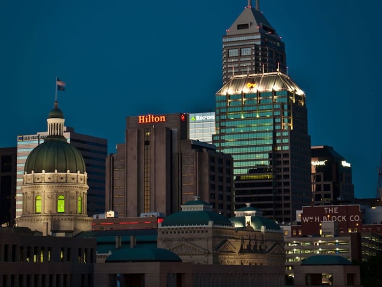 Hilton Indianapolis Hotel & Suites