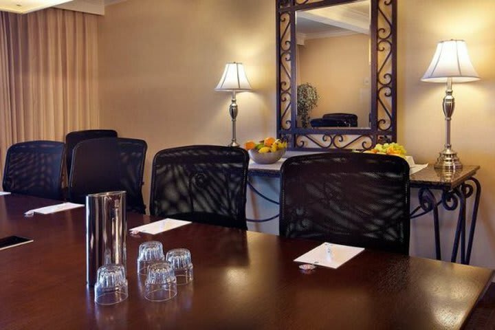 Hotel Embassy Suites Indianapolis - North