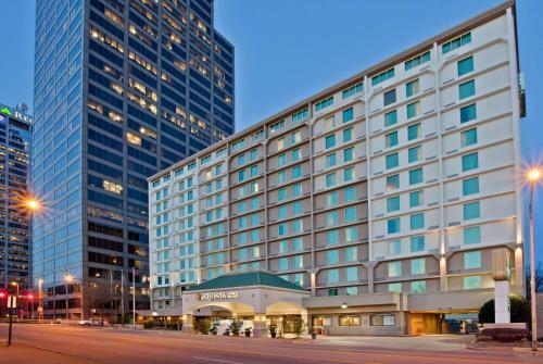 Hotel La Quinta Inn & Suites Downtown Conference Center