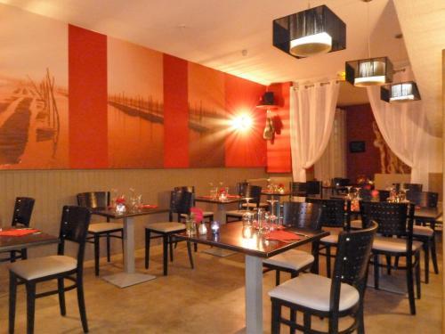 Hotel H�tel L'ostr�i