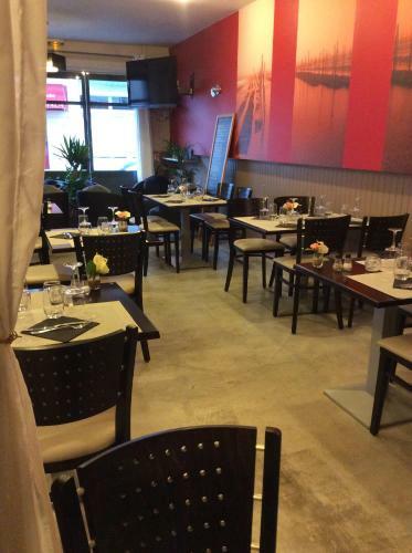 Hotel H�tel L'ostr�i