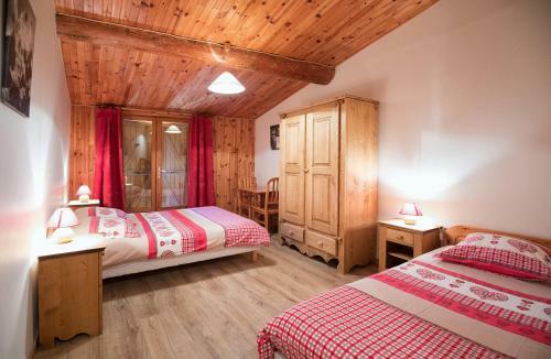 Bed & Breakfast La Roche Du Croue