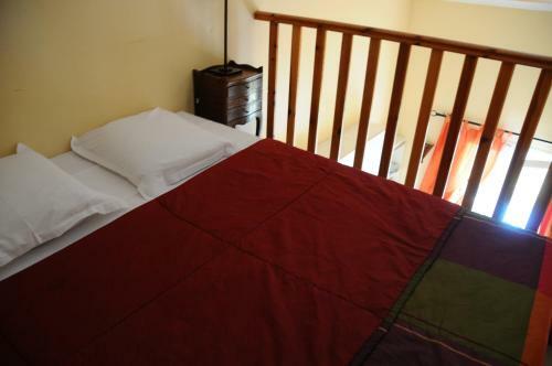Bed & Breakfast Chambres D'h�tes Roque Blanc En Provence