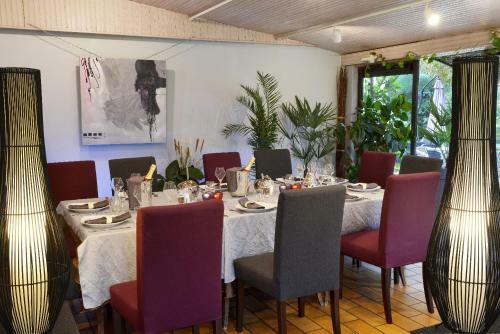 Logis Hotel Le Prieure