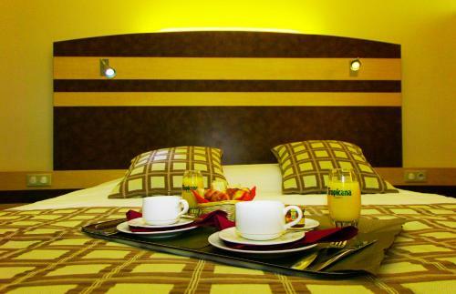 Hotel Kyriad Prestige Montpellier Ouest - Croix D'argent - A709