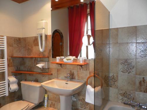 Hotel Relais Saint Roch Rest. La Petite Maison