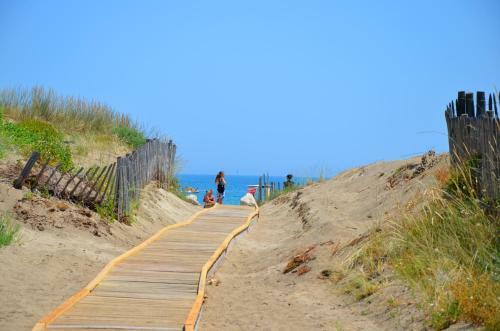 Hotel Lagrange Grand Bleu Vacances ? R�sidence La Grenadine