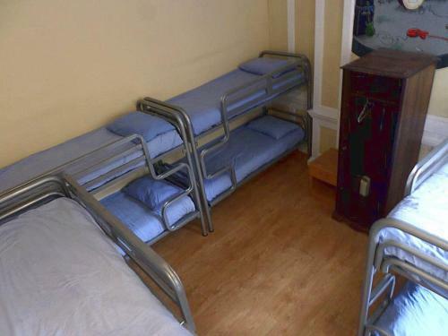 Hostal Bath Backpackers