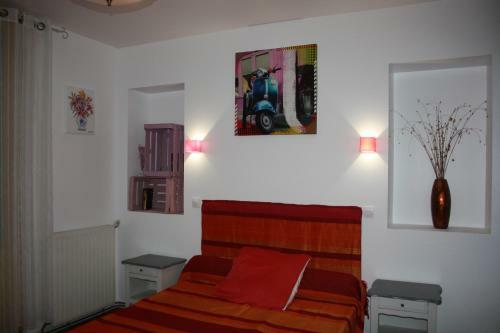 Mas De Bellegou Bed And Breakfast