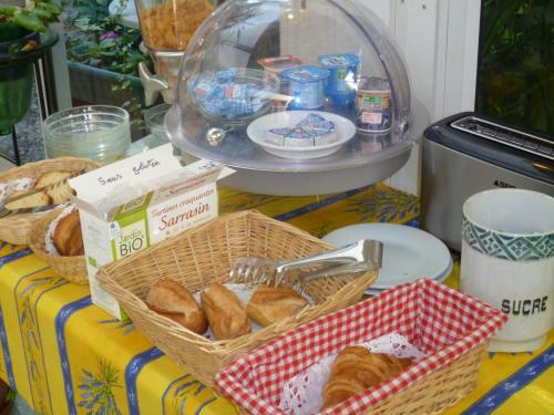 Hotel H�tel Beaus�jour