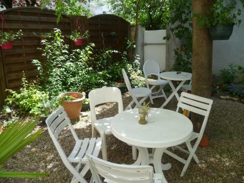 Hotel H�tel Beaus�jour