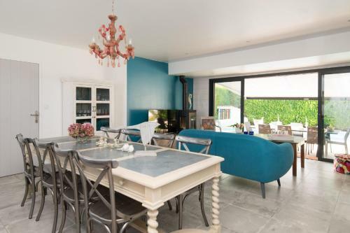 Villa R� Tour De Plage