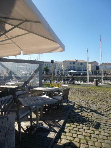 Villa R� Tour De Plage